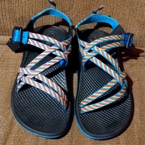 Chaco Girl Sandals, size Big Girl 2